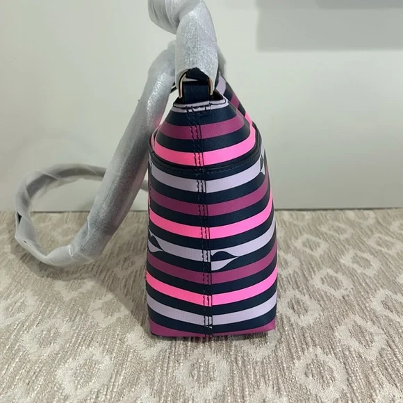Kate Spade New Patrice Lip Print Crossbody Bag - Picture 4 of 16